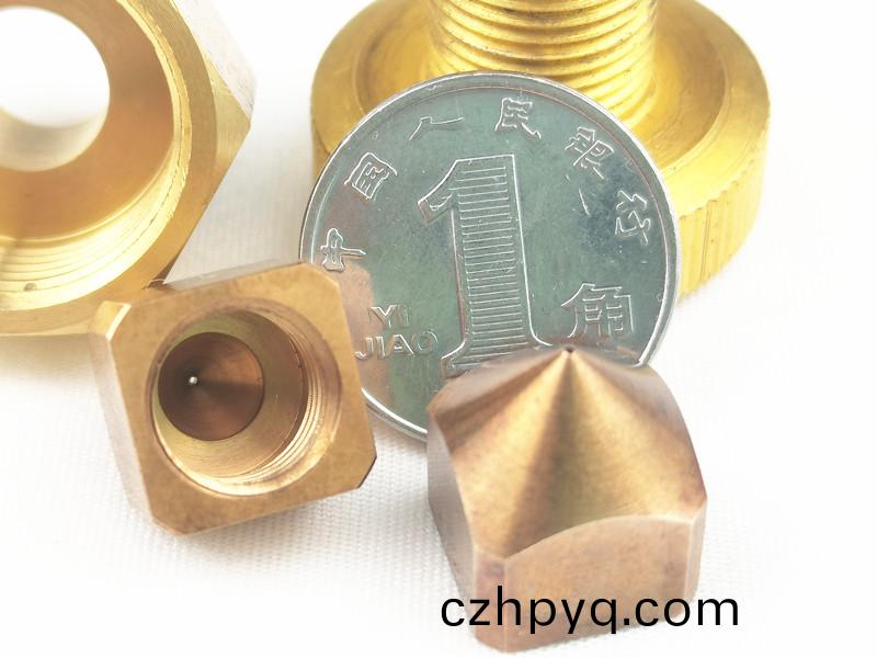 陶(tao)瓷(ci)吸嘴(zui)，鎢鋼(gang)吸嘴，定製吸(xi)嘴(zui)，得(de)人(ren)精(jing)工定製(zhi)加(jia)工(gong)吸(xi)嘴(zui)，微(wei)孔(kong)吸嘴(zui)